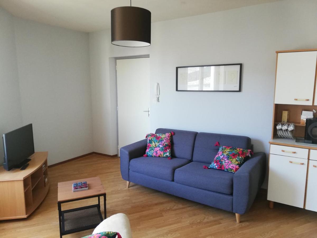 Grand Studio ✰ 35M² ✰ Centre ✰ 4Pers/2Lits ✰ Cuisine ✰ Wifi Candé Dış mekan fotoğraf