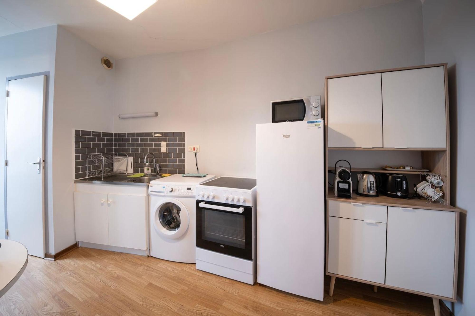 Grand Studio ✰ 35M² ✰ Centre ✰ 4Pers/2Lits ✰ Cuisine ✰ Wifi Candé Dış mekan fotoğraf